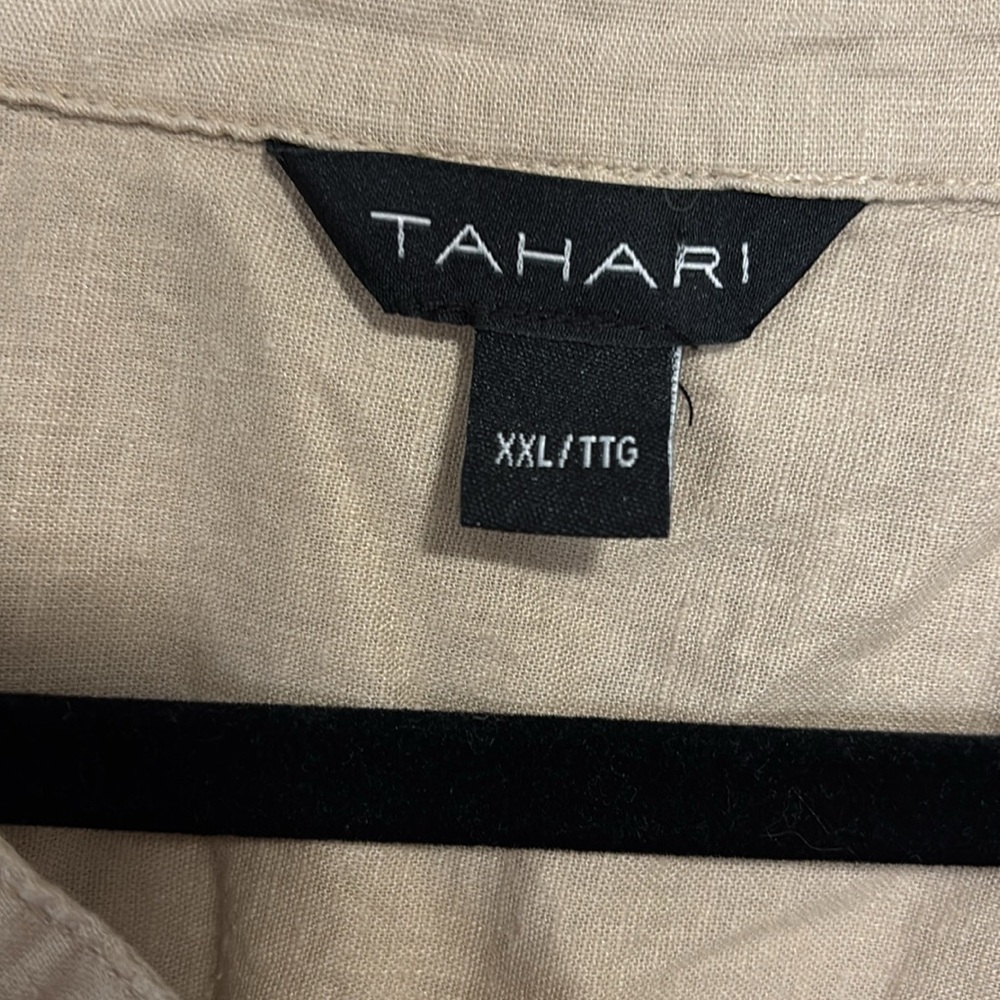 Tahari Linen Blend Long Sleeve 1/4 Button V-Neck Top Tan 1X - Picture 7 of 13